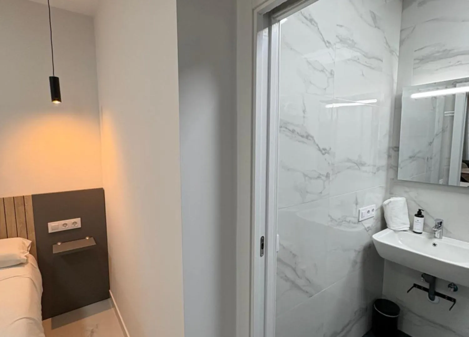 P&C Apartments - Complejo Pintor Zurbaran Córdoba 0*,  España